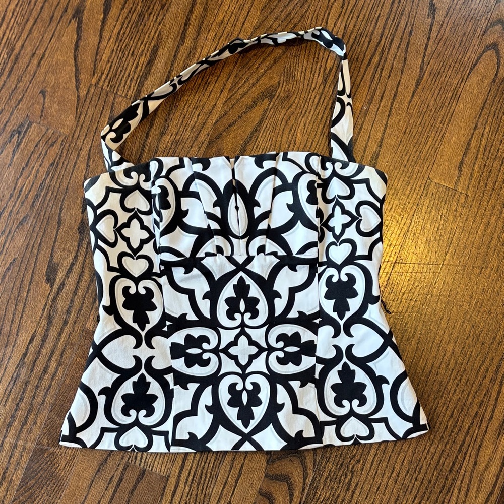 White House Black Market Monochrome Strapless Top